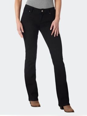 Wrangler Womens Midrise Bootcut Jeans